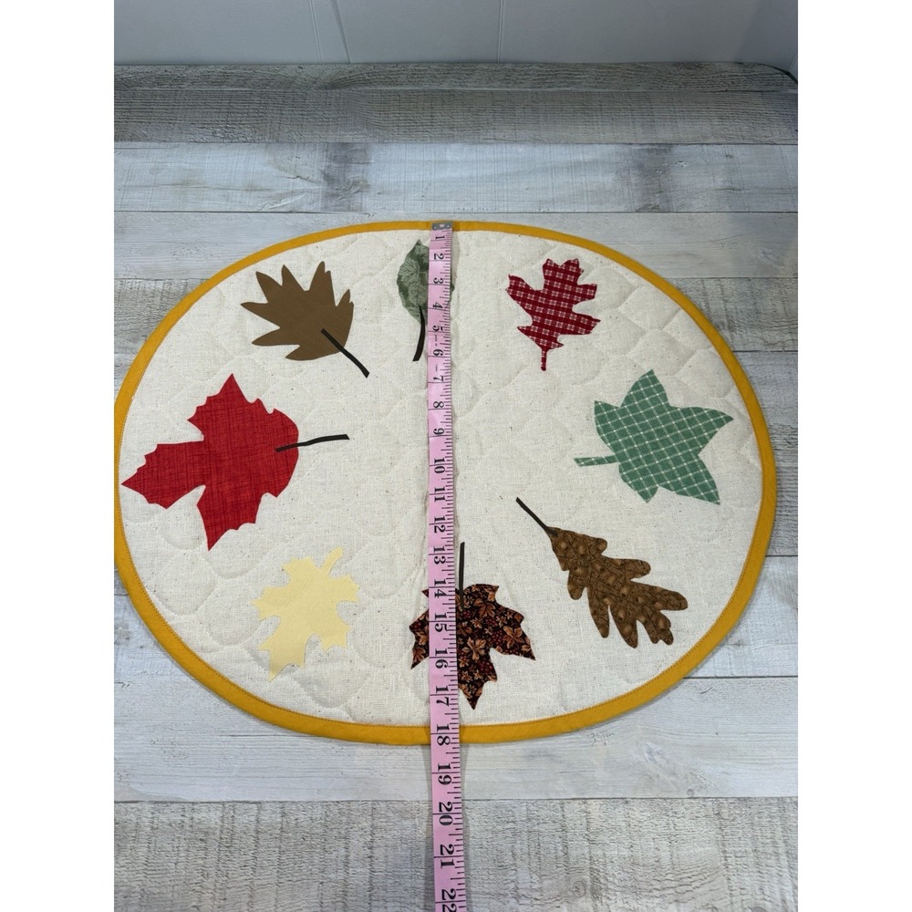 Handmade Quilted Fall Table Topper Autumn Leaves Applique Oval Thanksgiving - Picture 3 of 4